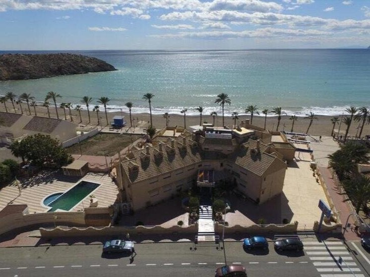 Hotel Playa Grande