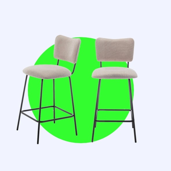 Chaises et tabourets de bar