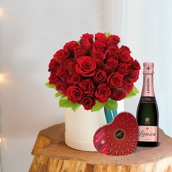 30 roses + lanson rosé + chocolats