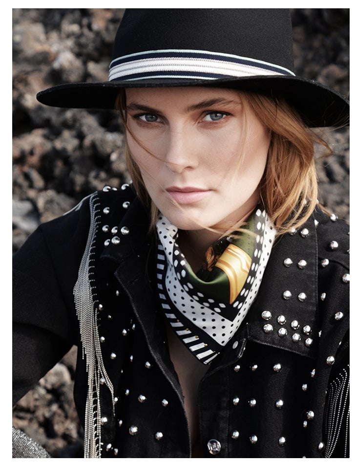 Foulard CHAMPAGNE ET CAVIAR